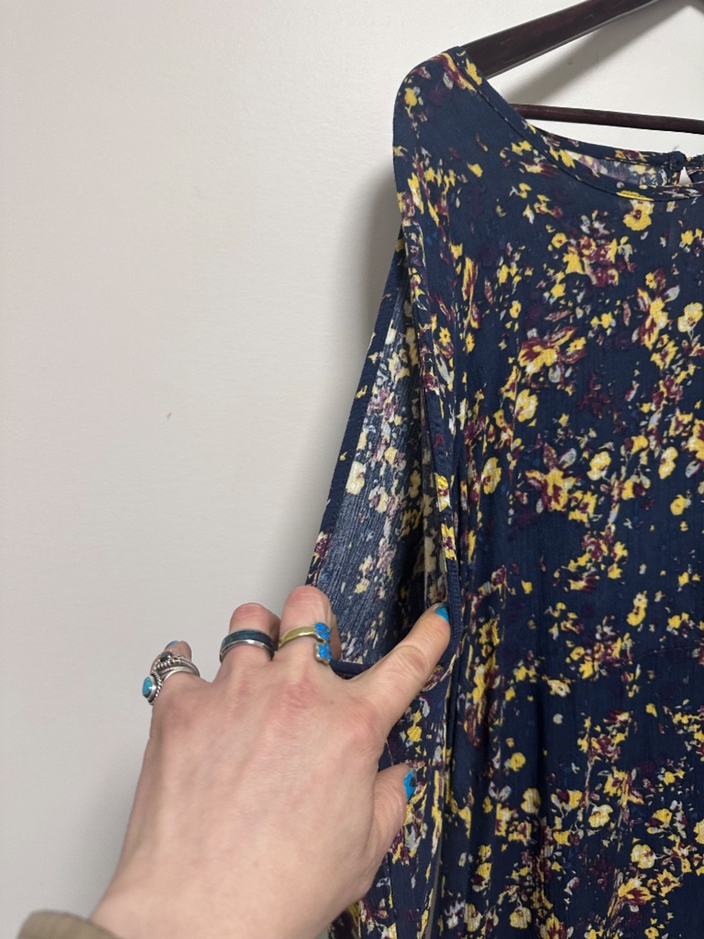 George dress - Picture 4 of 5